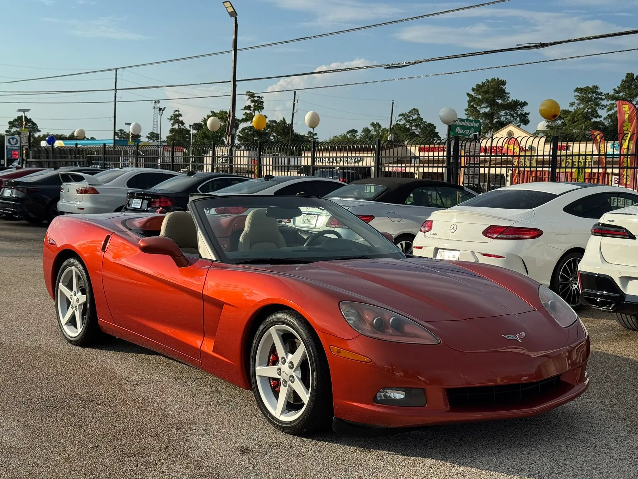 Used 2005 Chevrolet Corvette Coupe w/ Preferred Equipment Group RWD image 7