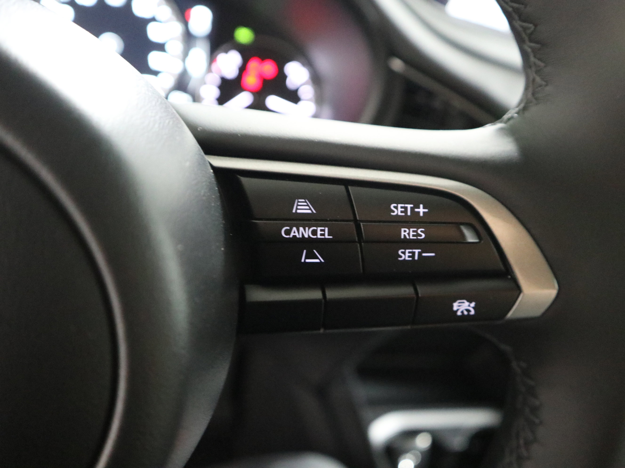 New 2026 MAZDA CX-30 AWD 2.5 S w/ Select Sport Pkg image 25