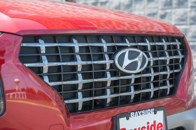 Used 2024 Hyundai Venue SEL FWD image 11