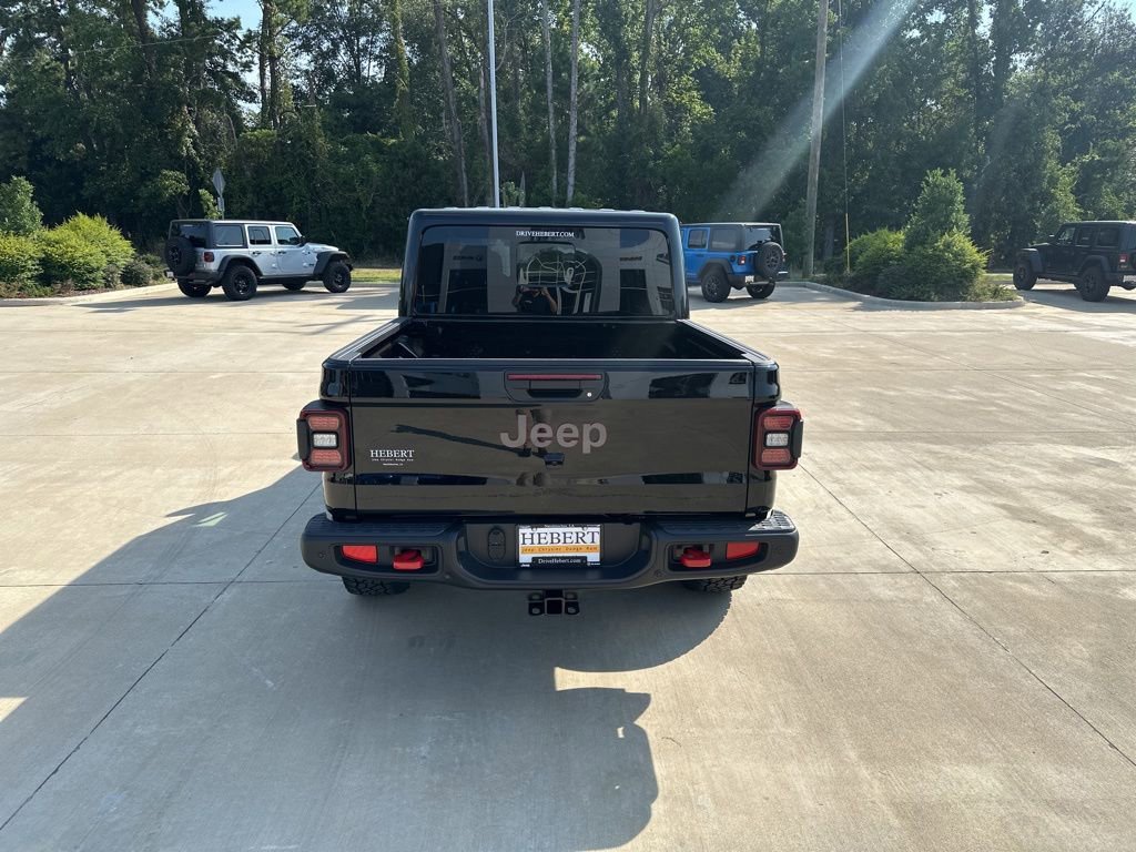 New 2025 Jeep Gladiator Rubicon image 6