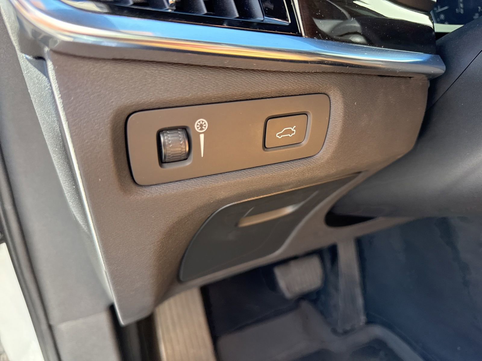 Used 2018 Volvo S90 T6 Momentum w/ Convenience Package AWD/4WD image 20