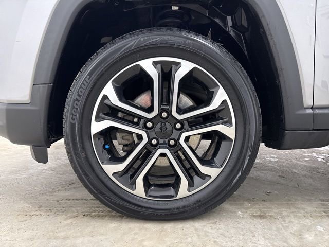 Used 2022 Jeep Compass Limited w/ Sun and Sound Group image 9