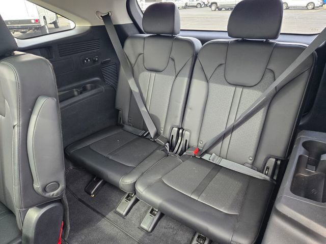 Used 2023 Kia Sorento SX image 12