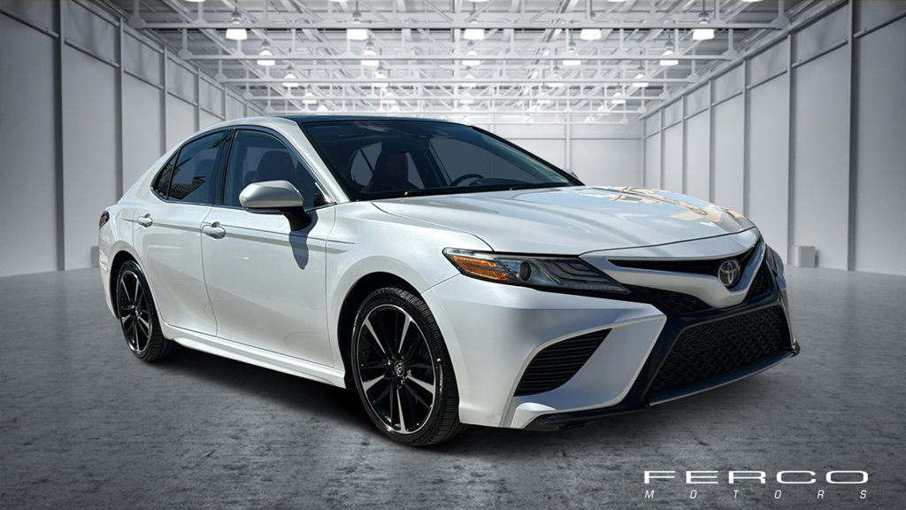 Used 2019 Toyota Camry XSE FWD image 7