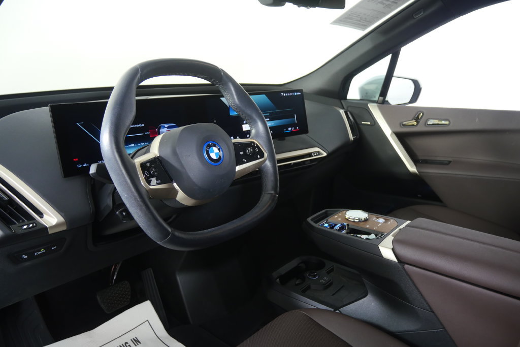 Certified 2024 BMW iX xDrive50 w/ Premium Package AWD/4WD image 12