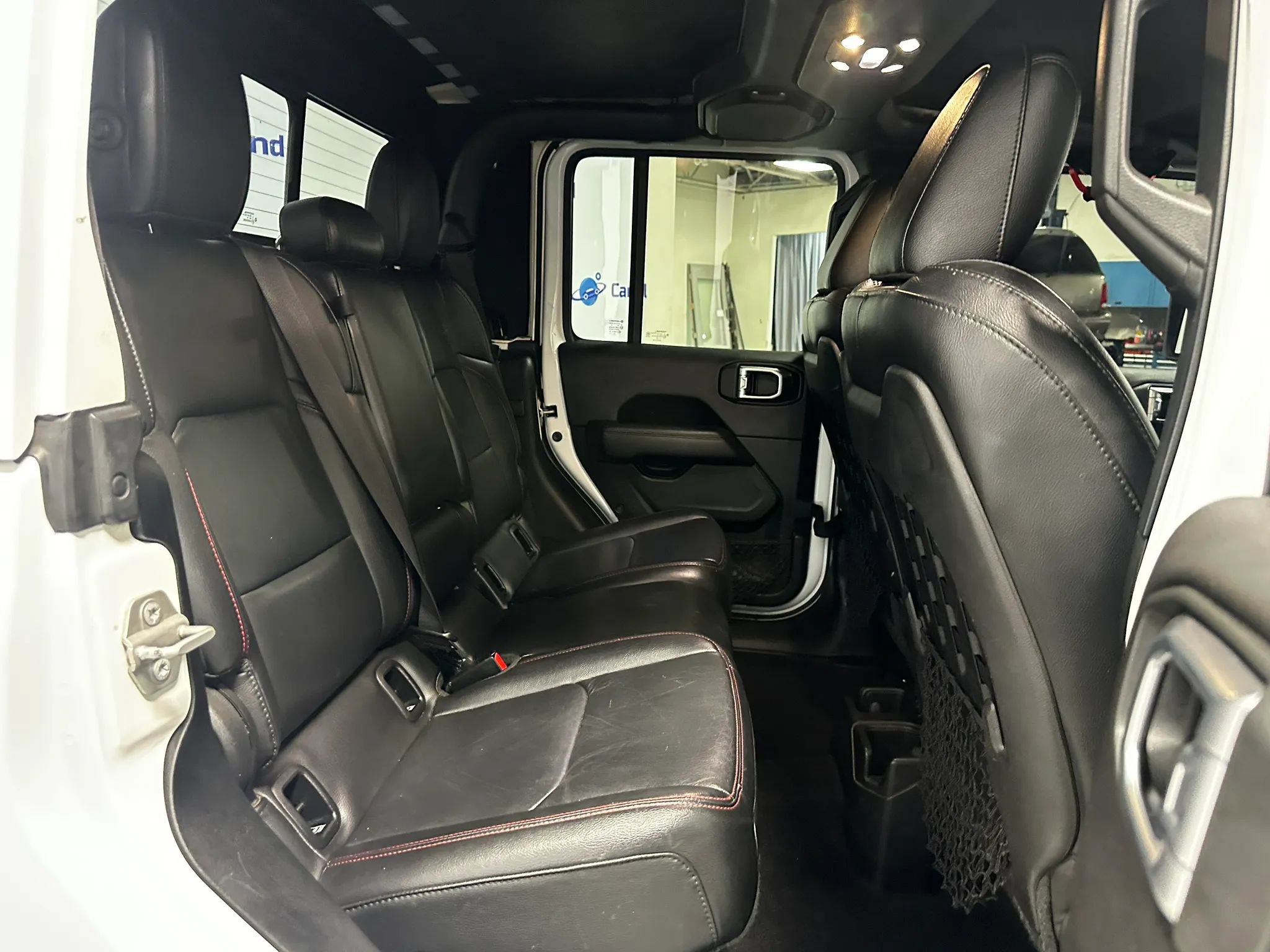 Used 2020 Jeep Gladiator Rubicon AWD/4WD image 19