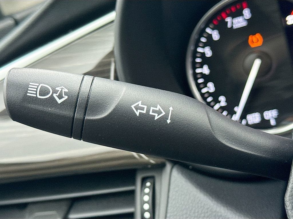 Used 2019 Buick Envision Premium image 13