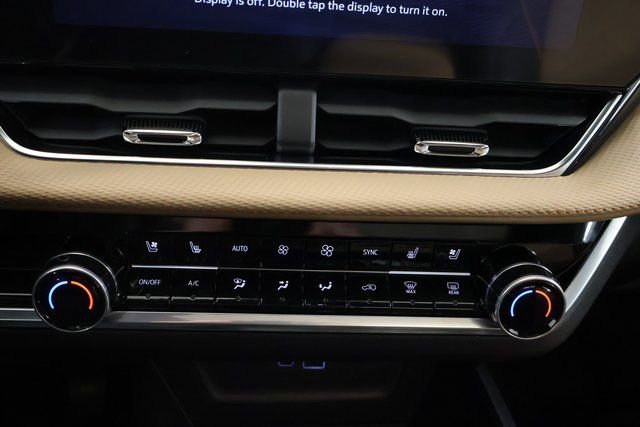 New 2026 Chevrolet Equinox ACTIV w/ Convenience Package III image 20