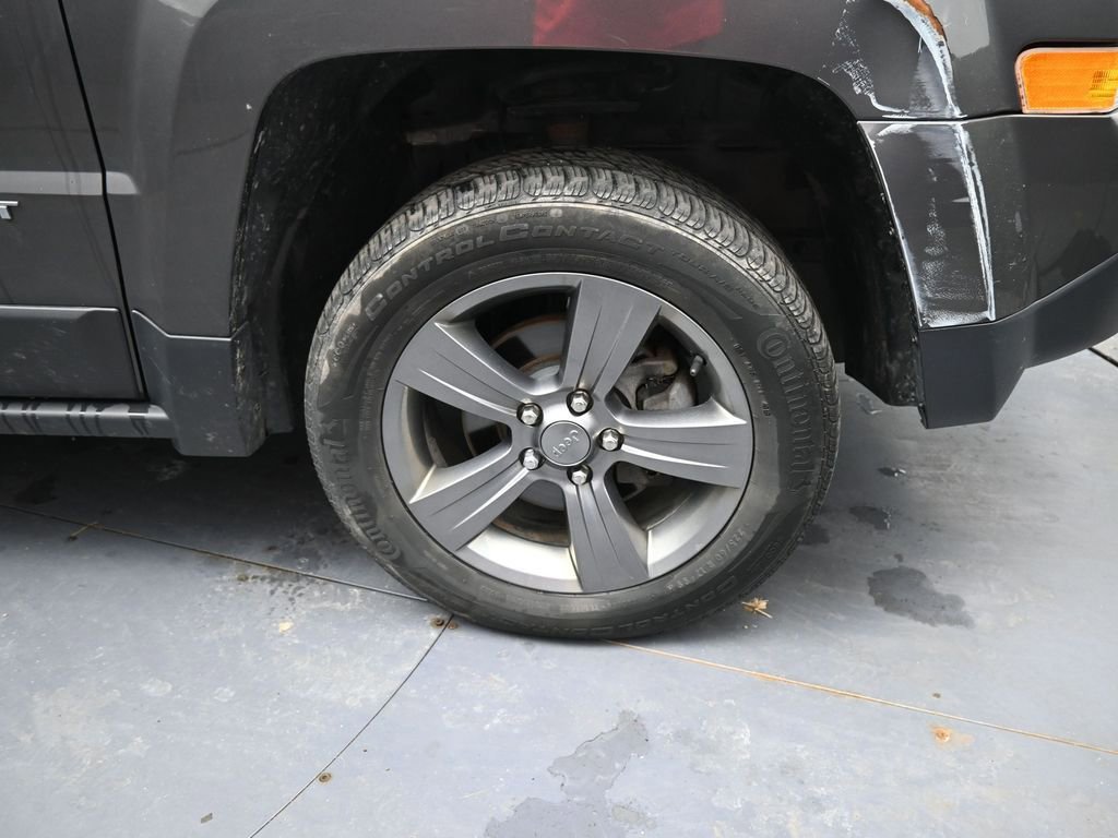 Used 2015 Jeep Patriot High Altitude image 16