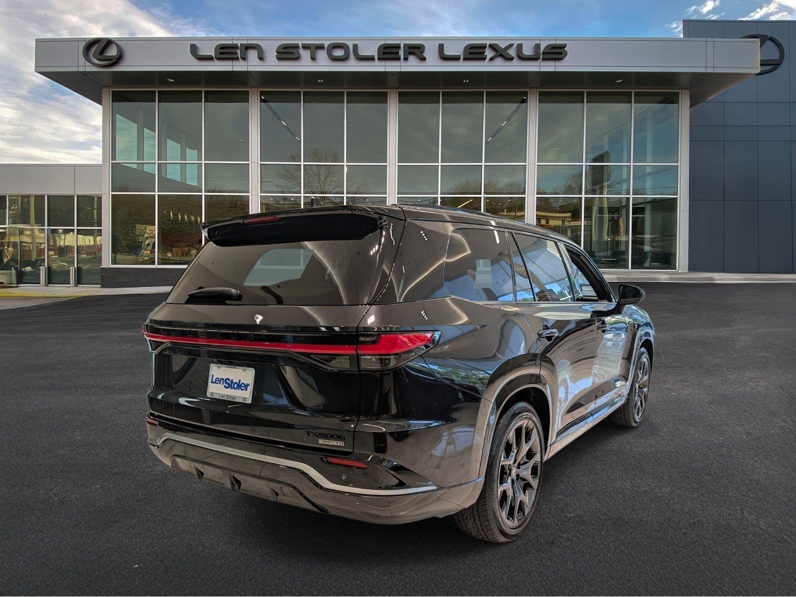 New 2026 Lexus TX 500h AWD w/ Technology Package image 2
