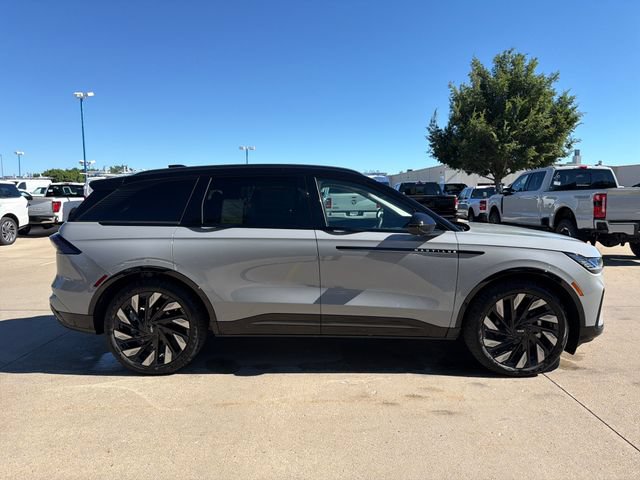 New 2026 Lincoln Nautilus Reserve AWD/4WD image 4