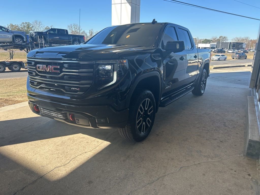 Used 2025 GMC Sierra 1500 AT4 w/ AT4 Premium Package image 2