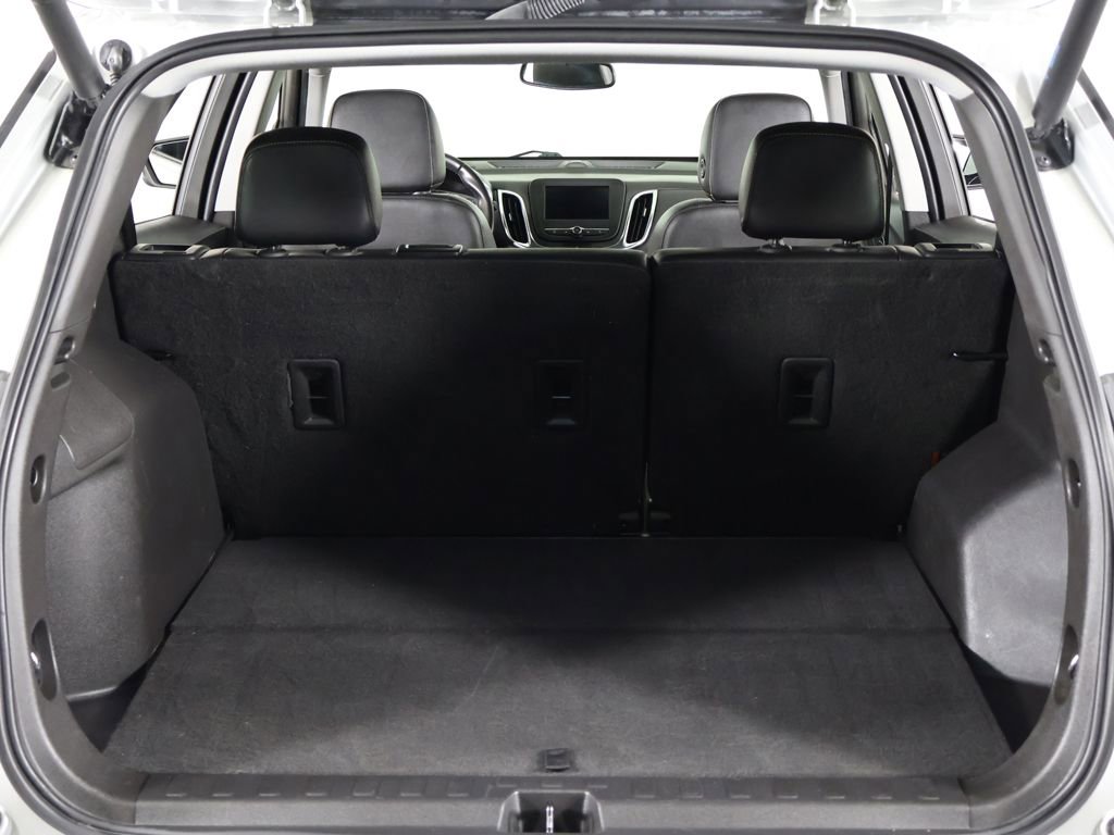 Used 2021 Chevrolet Equinox LT FWD image 19