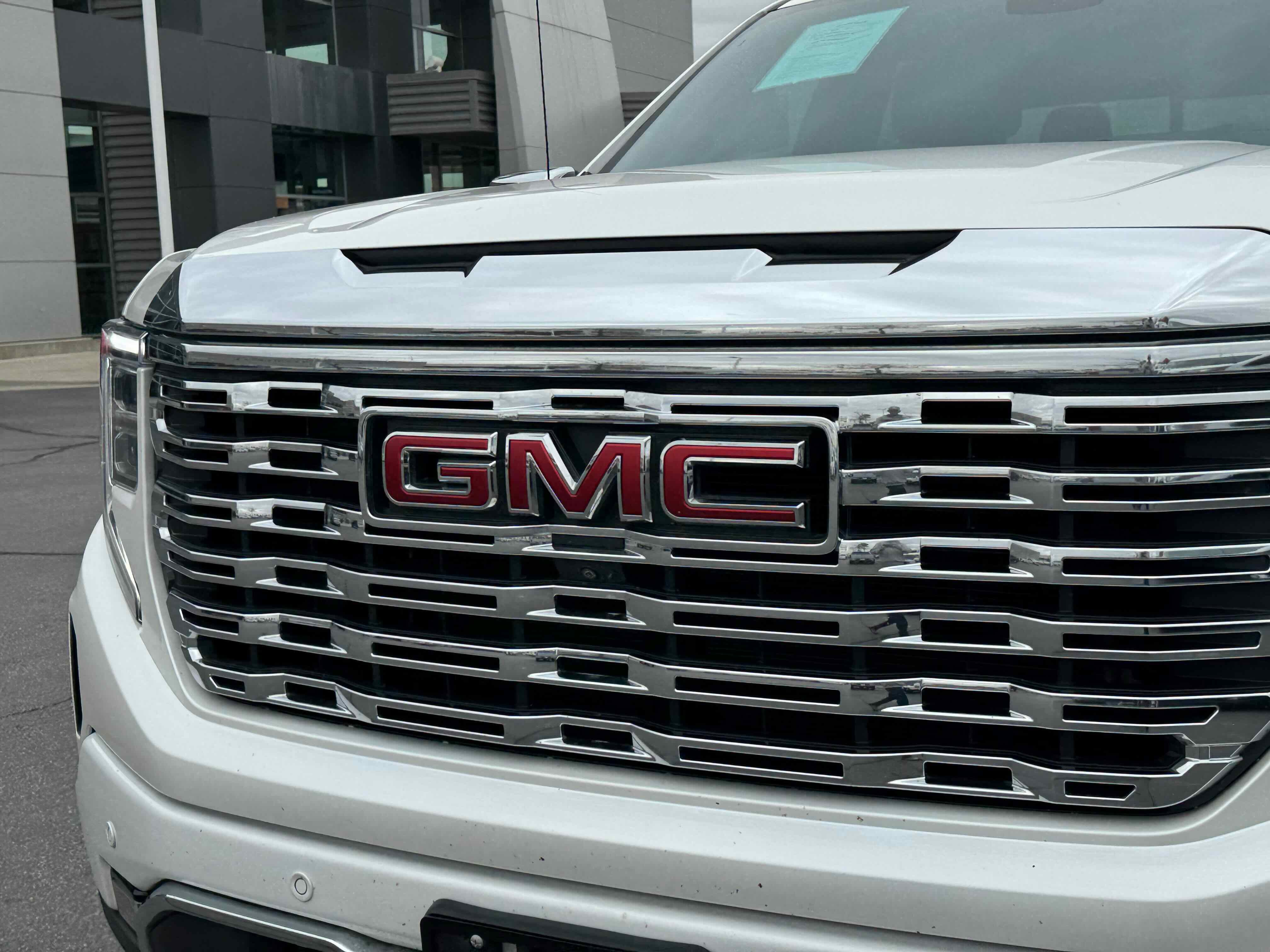 Used 2023 GMC Sierra 1500 Denali w/ Technology Package image 13