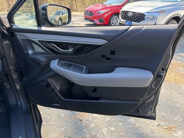Used 2022 Subaru Outback Limited AWD/4WD image 10
