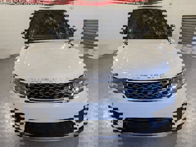 Used 2020 Land Rover Range Rover Sport HSE image 2