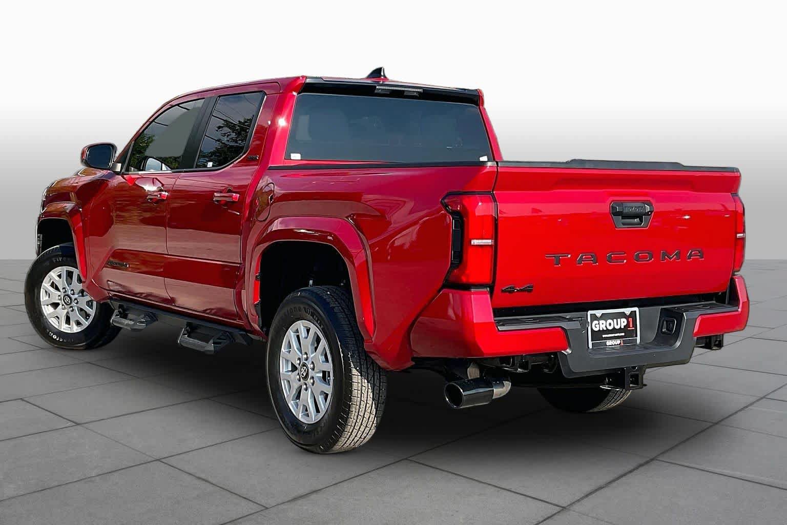 Used 2026 Toyota Tacoma SR5 AWD/4WD image 11