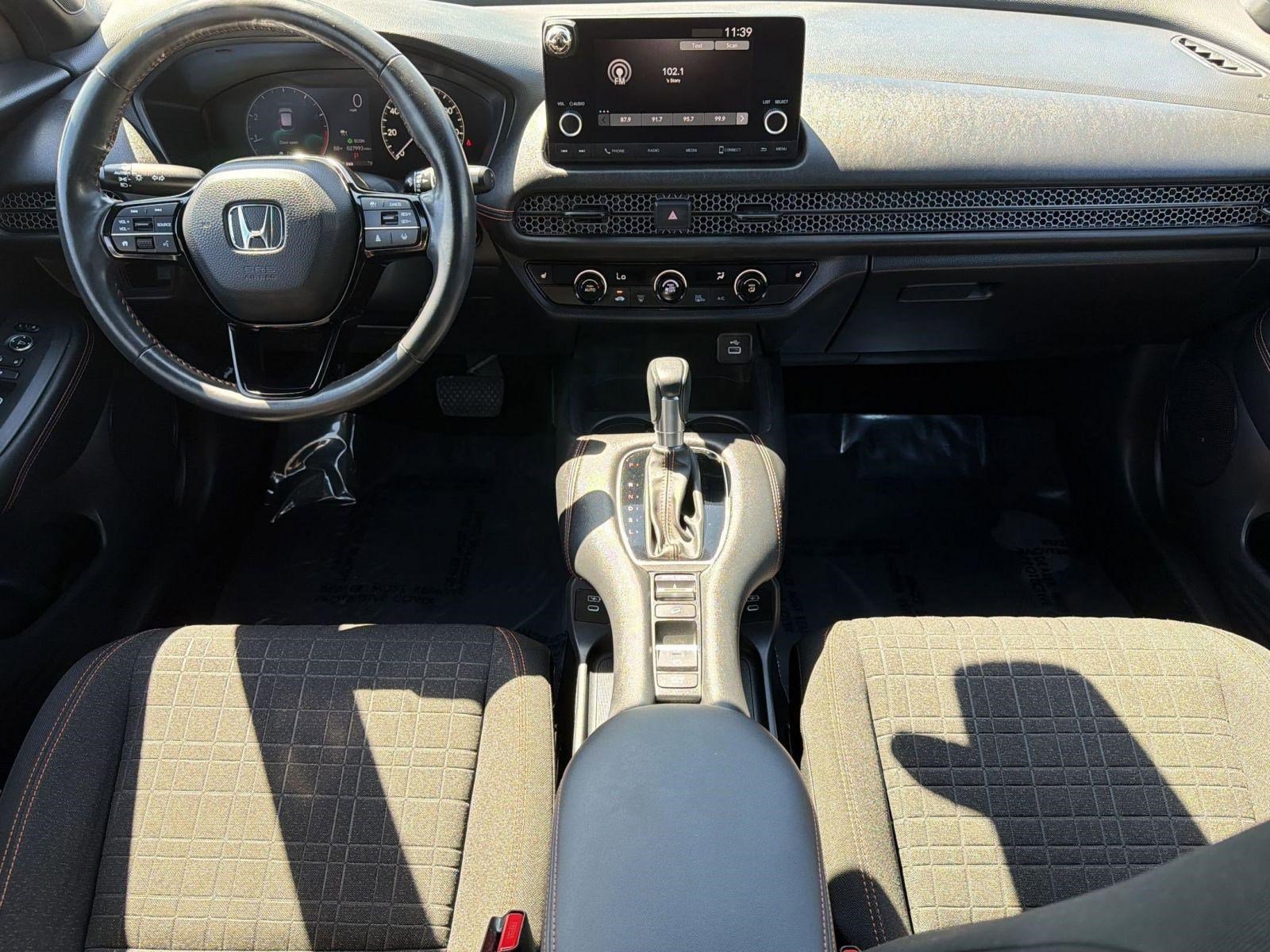 Used 2024 Honda HR-V Sport image 25