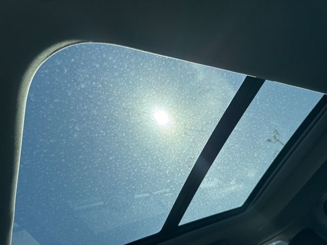 Used 2023 Jeep Grand Cherokee 4WD 4xe w/ Luxury Tech Group II image 22