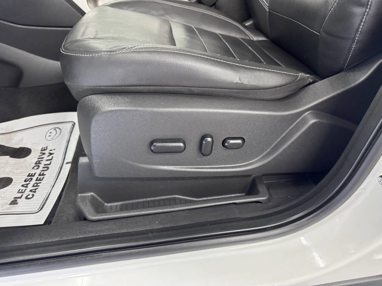 Used 2013 Ford Escape SEL image 21