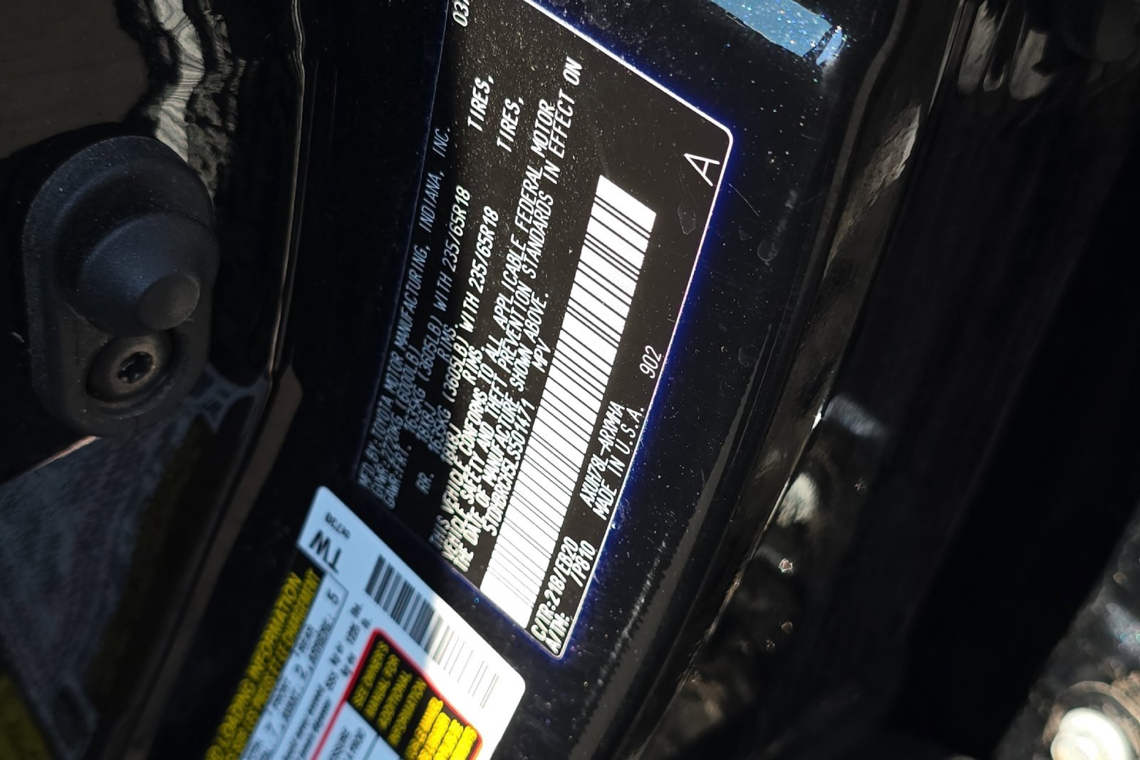 Used 2020 Toyota Highlander XLE image 32