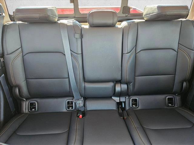 New 2025 Jeep Gladiator Sport image 15