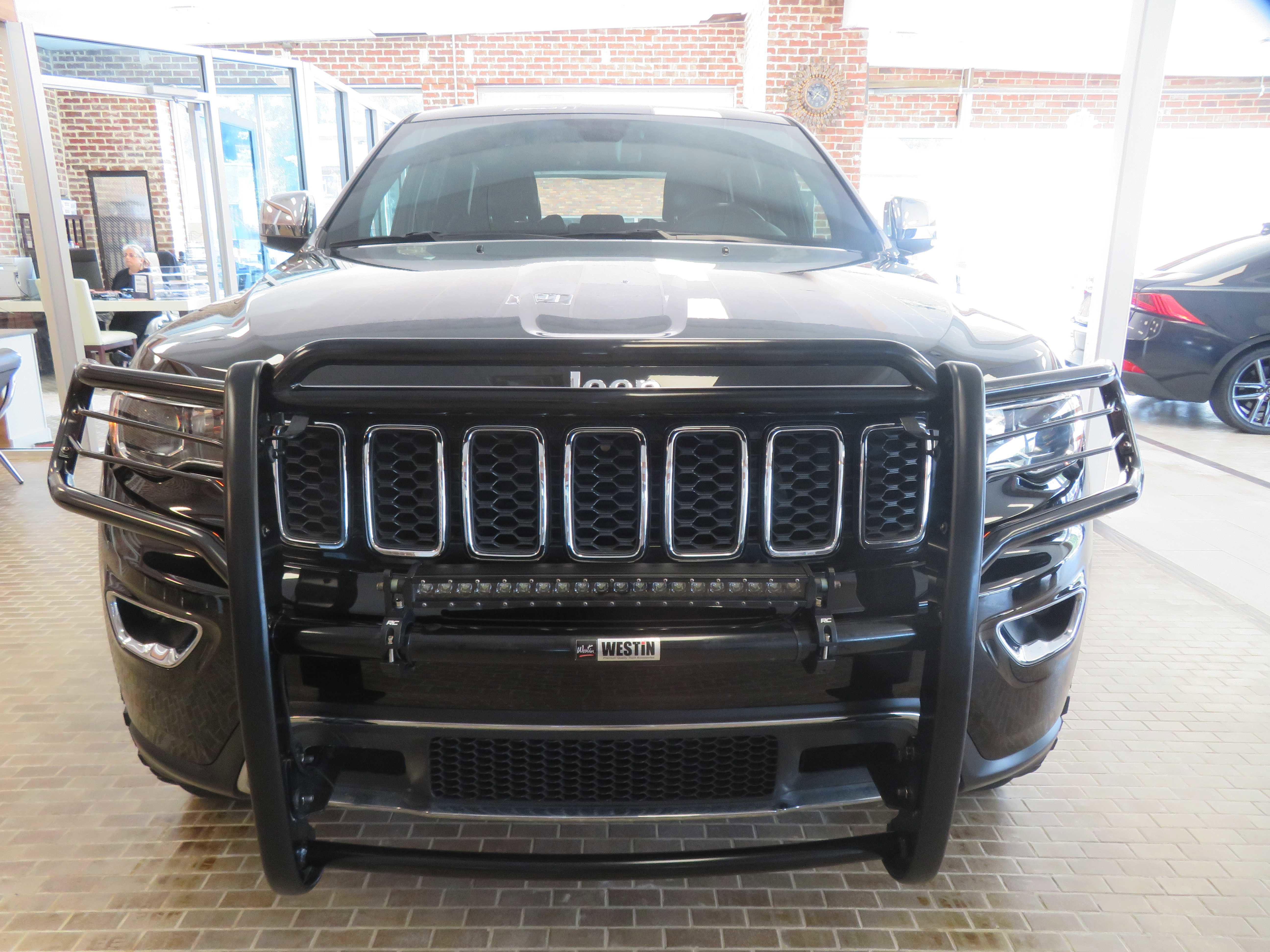 Used 2020 Jeep Grand Cherokee Limited w/ Trailer Tow Group IV image 60