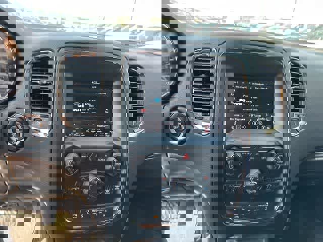 Used 2018 Dodge Durango GT image 7