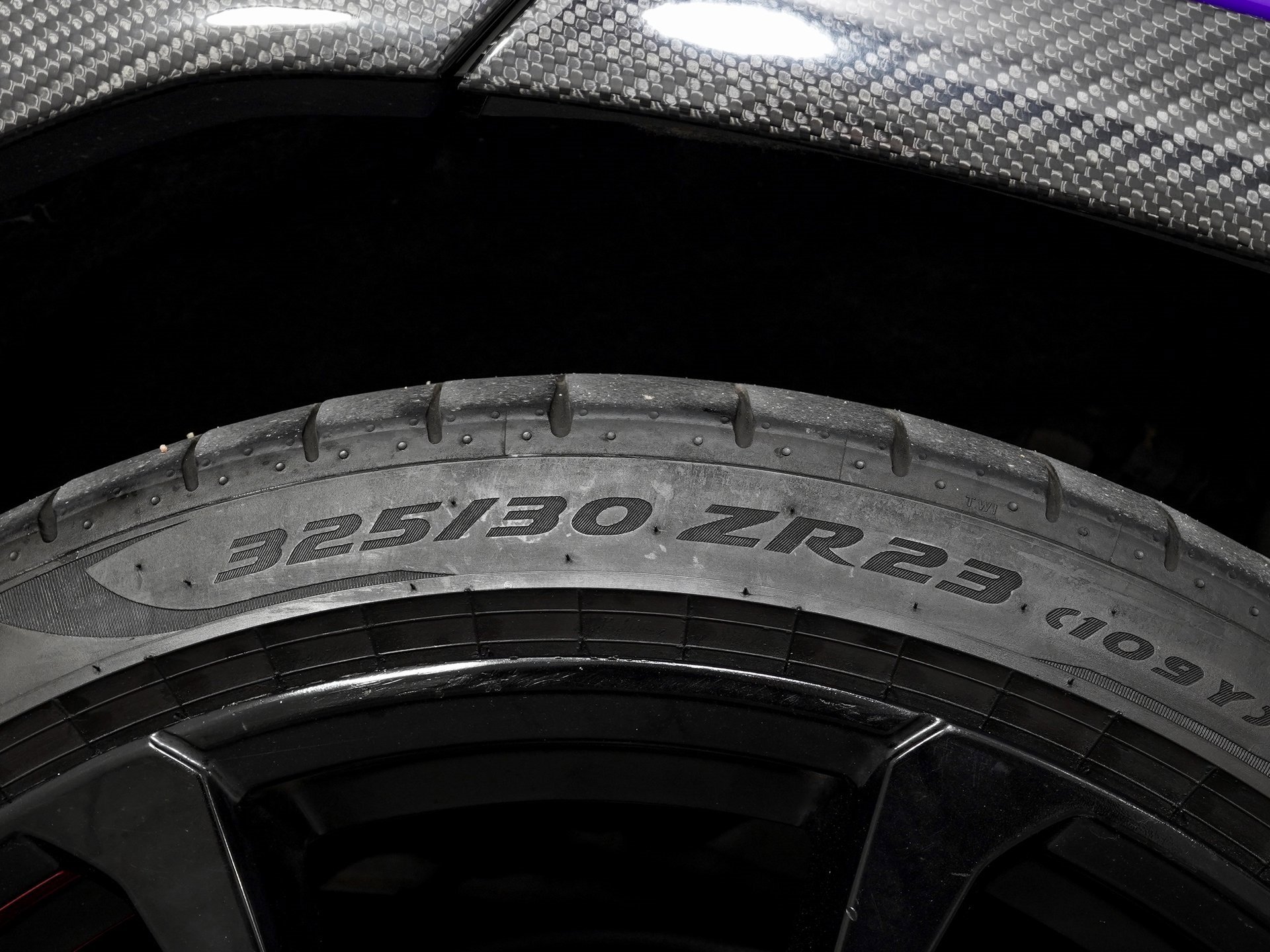 Used 2021 Lamborghini Urus image 34