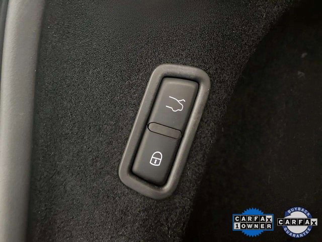 Used 2021 Maserati Levante image 12