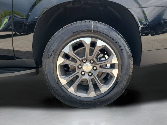 New 2026 Chevrolet Suburban LS w/ LPO, Dark Essentials Package RWD image 35
