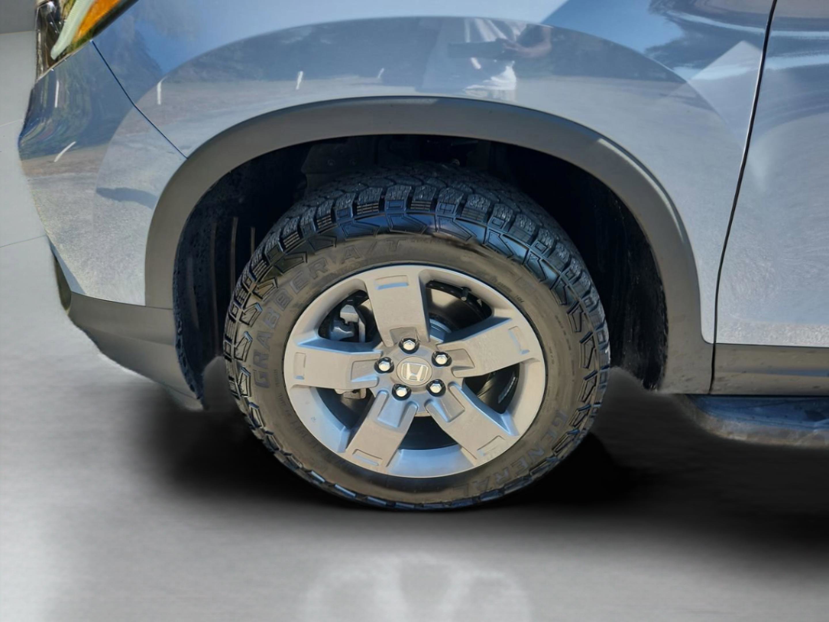 Certified 2024 Honda Ridgeline TrailSport image 27