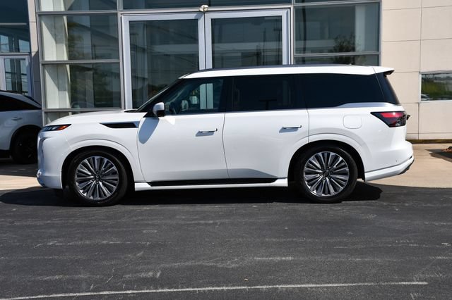 Used 2025 INFINITI QX80 Luxe AWD/4WD image 11