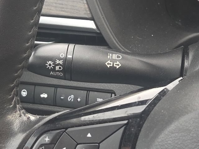 Used 2024 Nissan Altima 2.5 SV w/ SV Premium Package FWD image 34