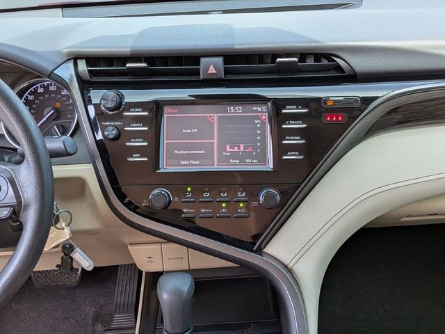 Used 2019 Toyota Camry LE FWD image 17