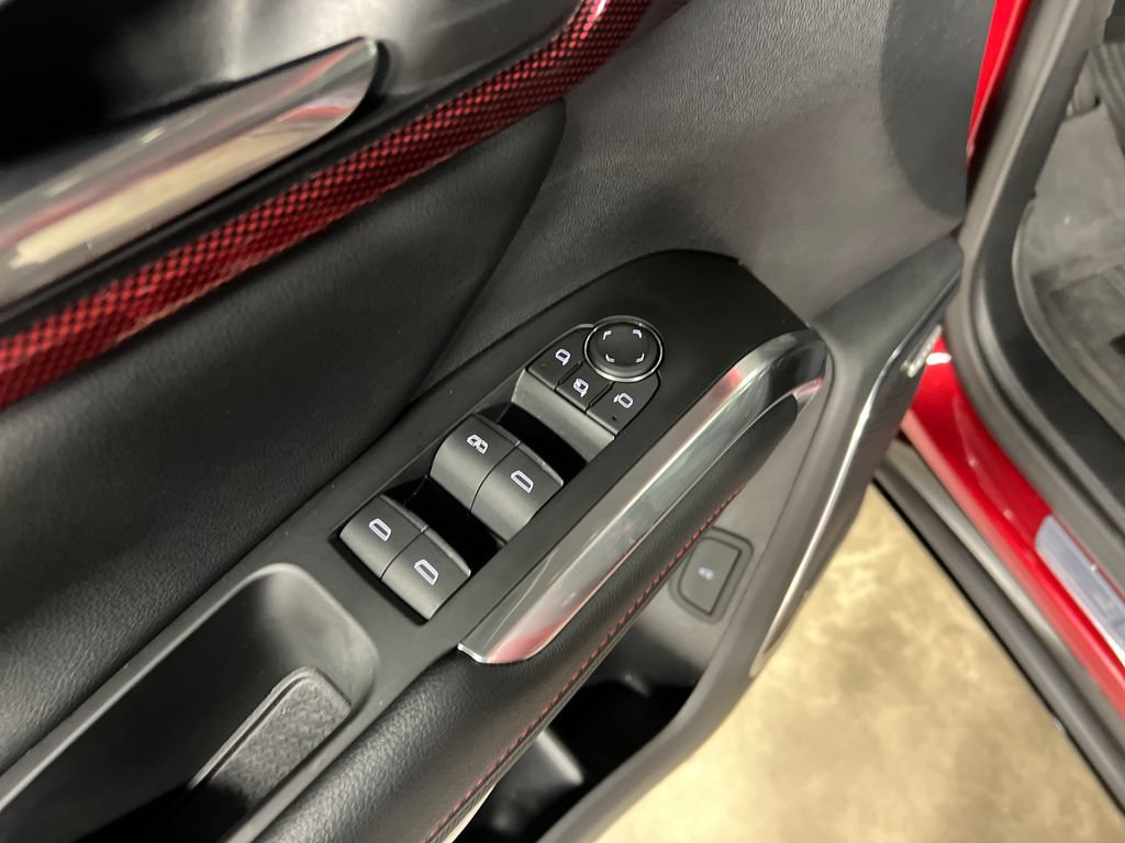 Certified 2024 Chevrolet Traverse RS w/ LPO, Floor Liner Package AWD/4WD image 17