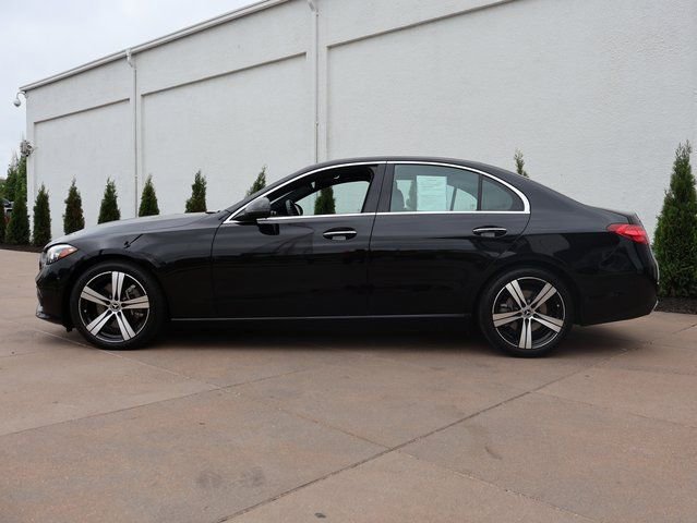 Used 2025 Mercedes-Benz C 300 4MATIC Sedan image 3