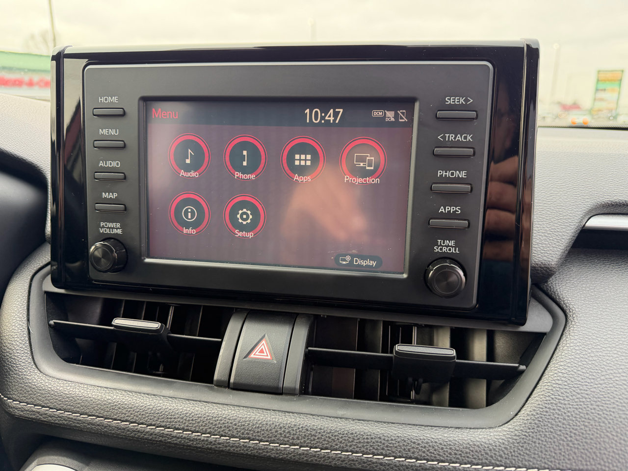 Used 2019 Toyota RAV4 LE image 60