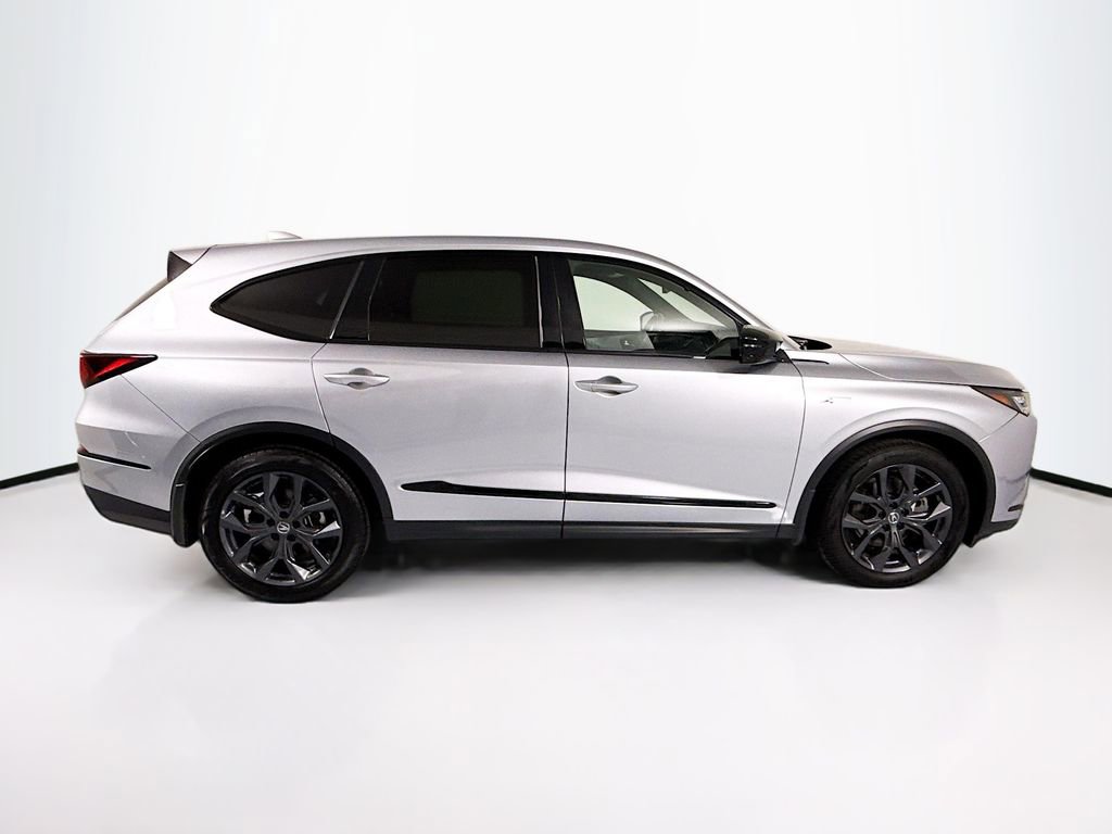 Used 2023 Acura MDX A-Spec image 4