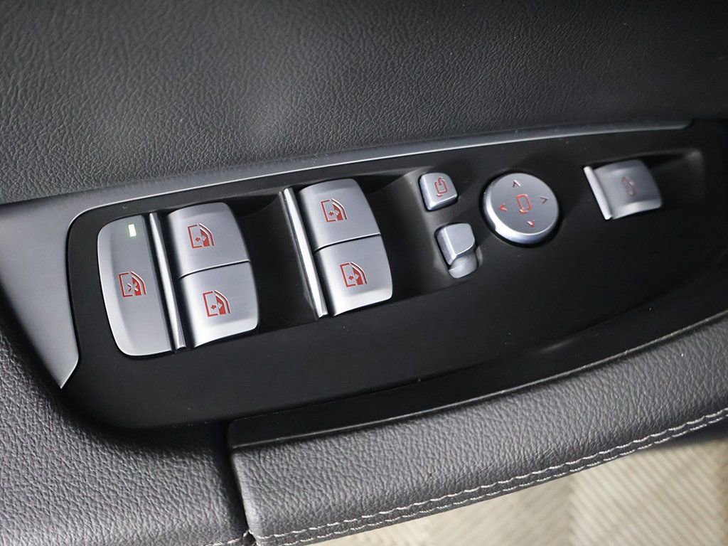 Used 2024 BMW X4 M40i w/ Premium Enhanced Package image 38