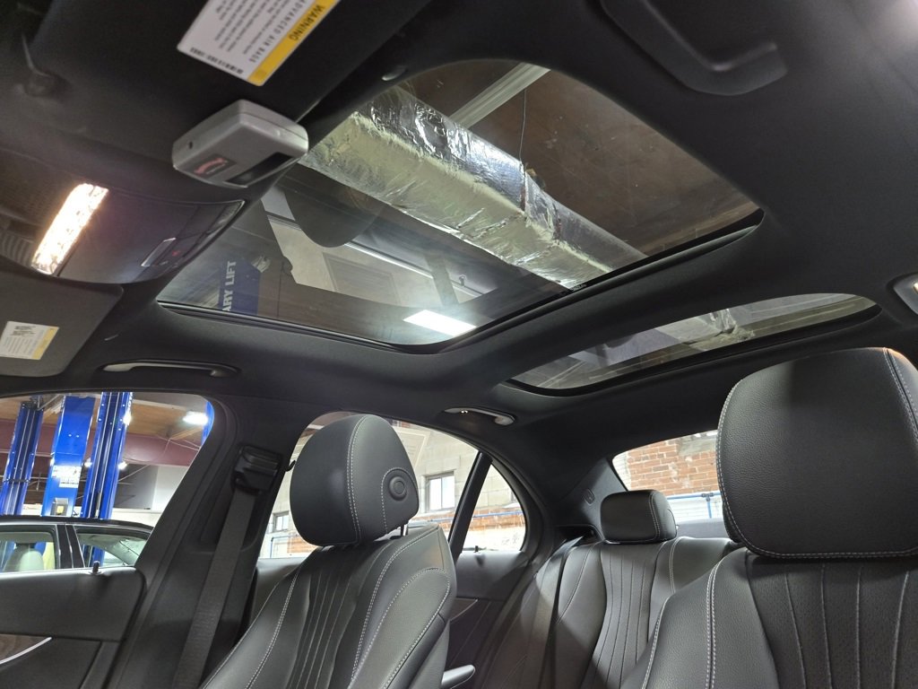 Used 2022 Mercedes-Benz E 350 4MATIC Sedan image 10