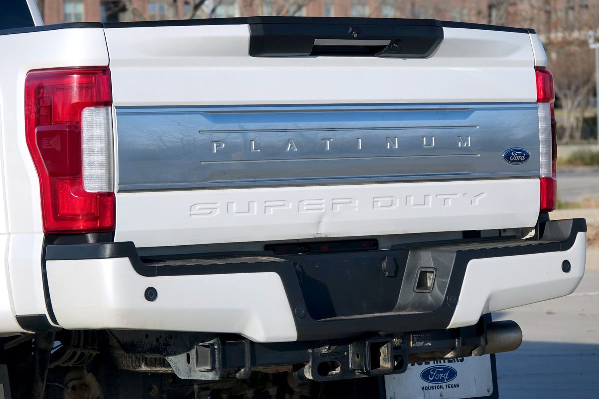 Used 2019 Ford F350 Platinum w/ Platinum Ultimate Package image 22