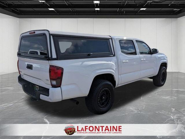Used 2021 Toyota Tacoma SR AWD/4WD image 5