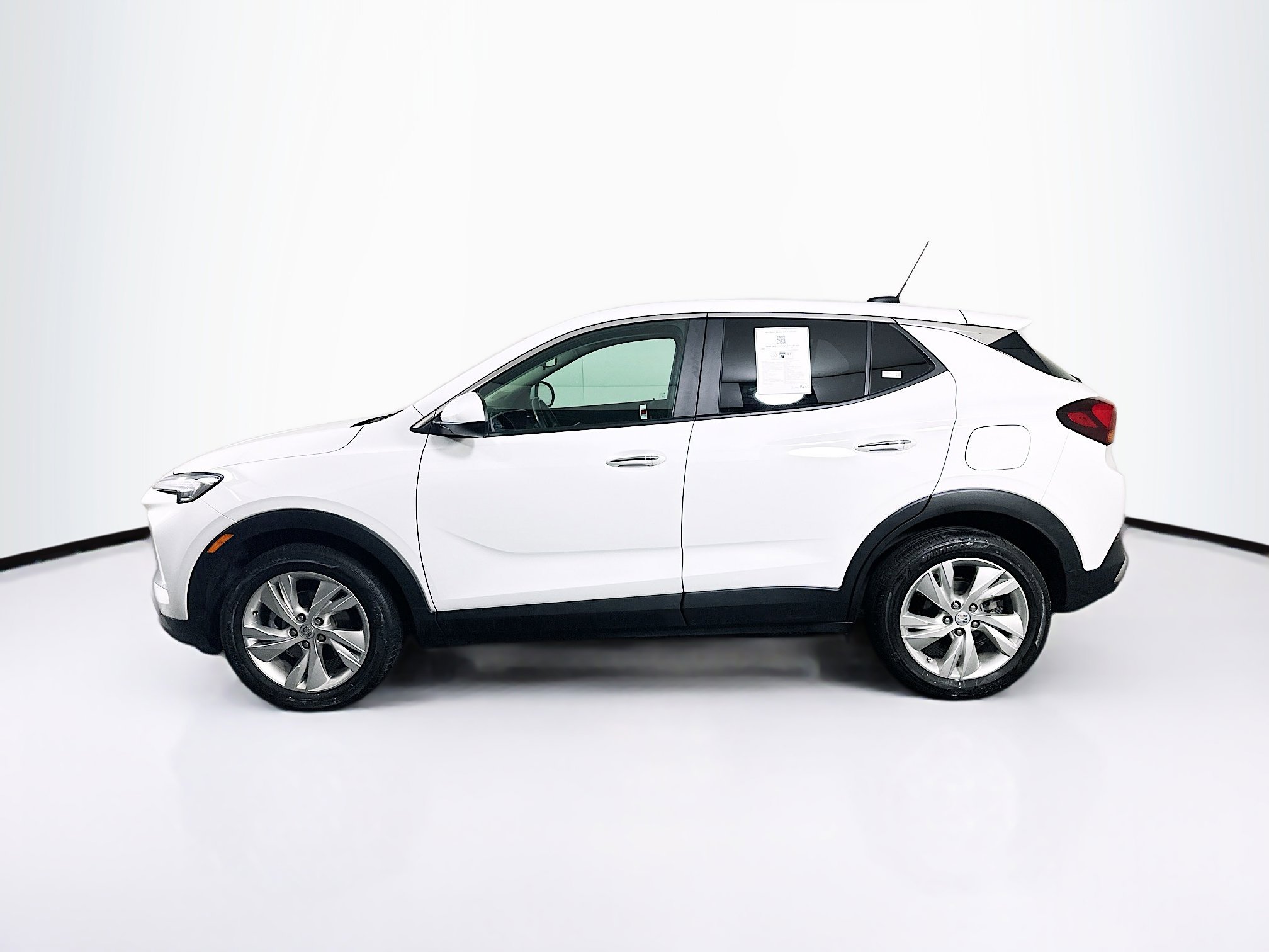 Used 2024 Buick Encore GX Preferred FWD image 4