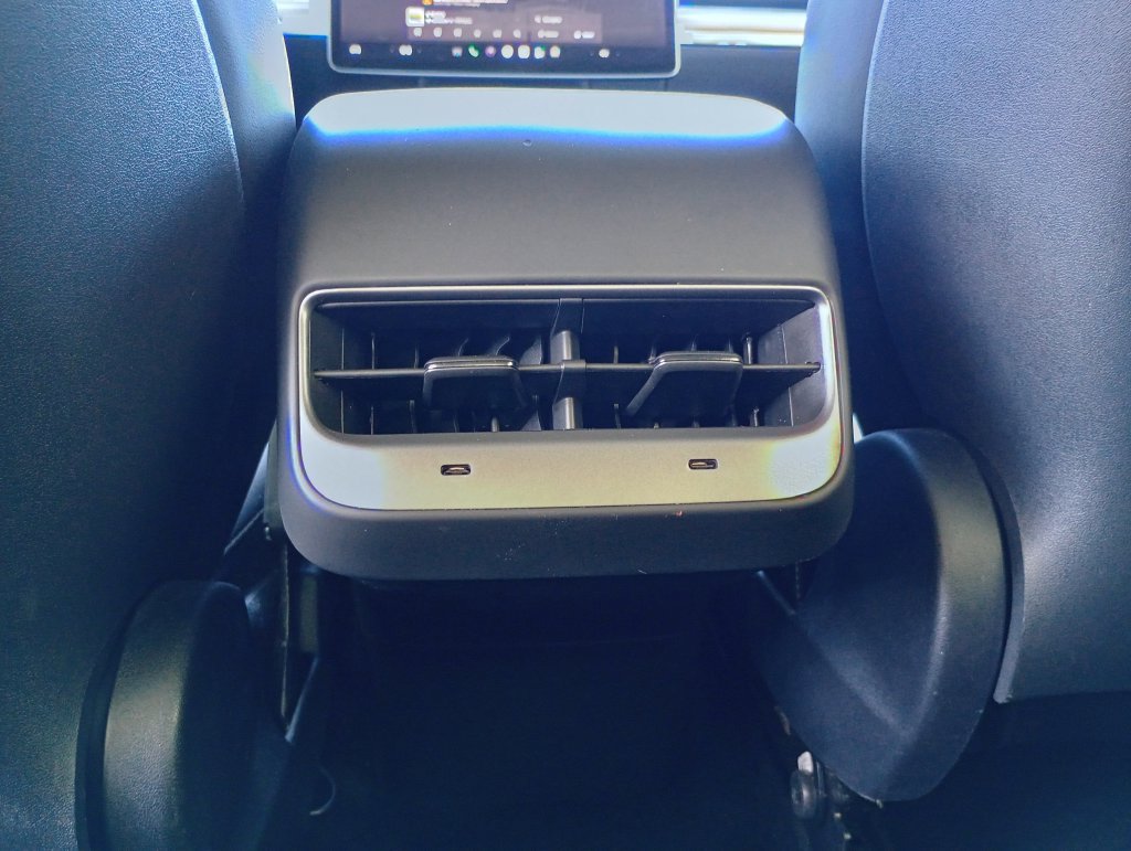 Used 2023 Tesla Model 3 Standard Range RWD image 27