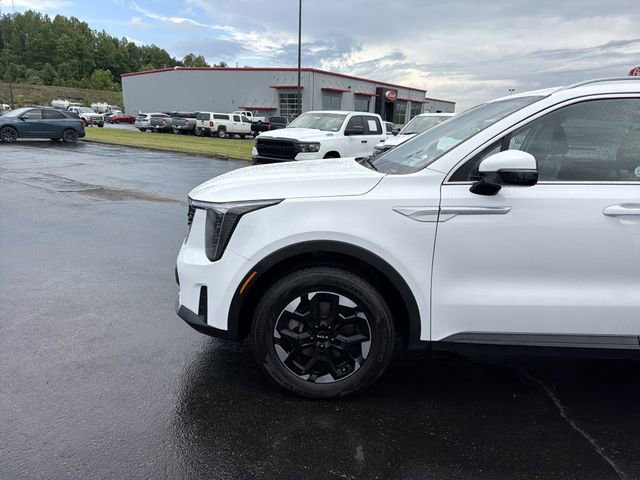 Used 2024 Kia Sorento S AWD/4WD image 9