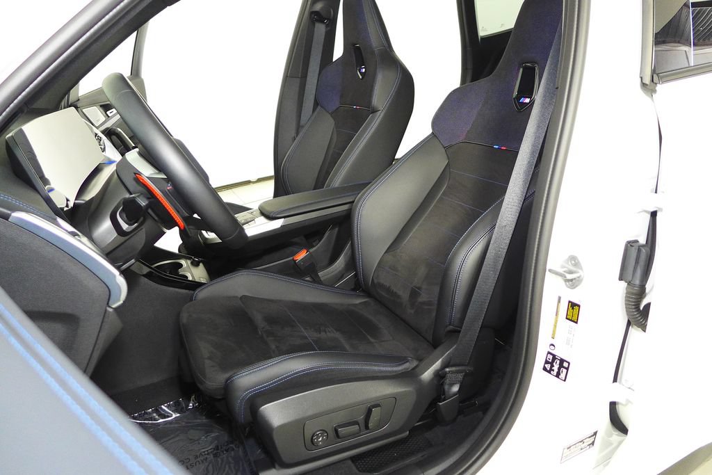 Used 2025 BMW X1 M35i w/ Premium Package AWD/4WD image 22