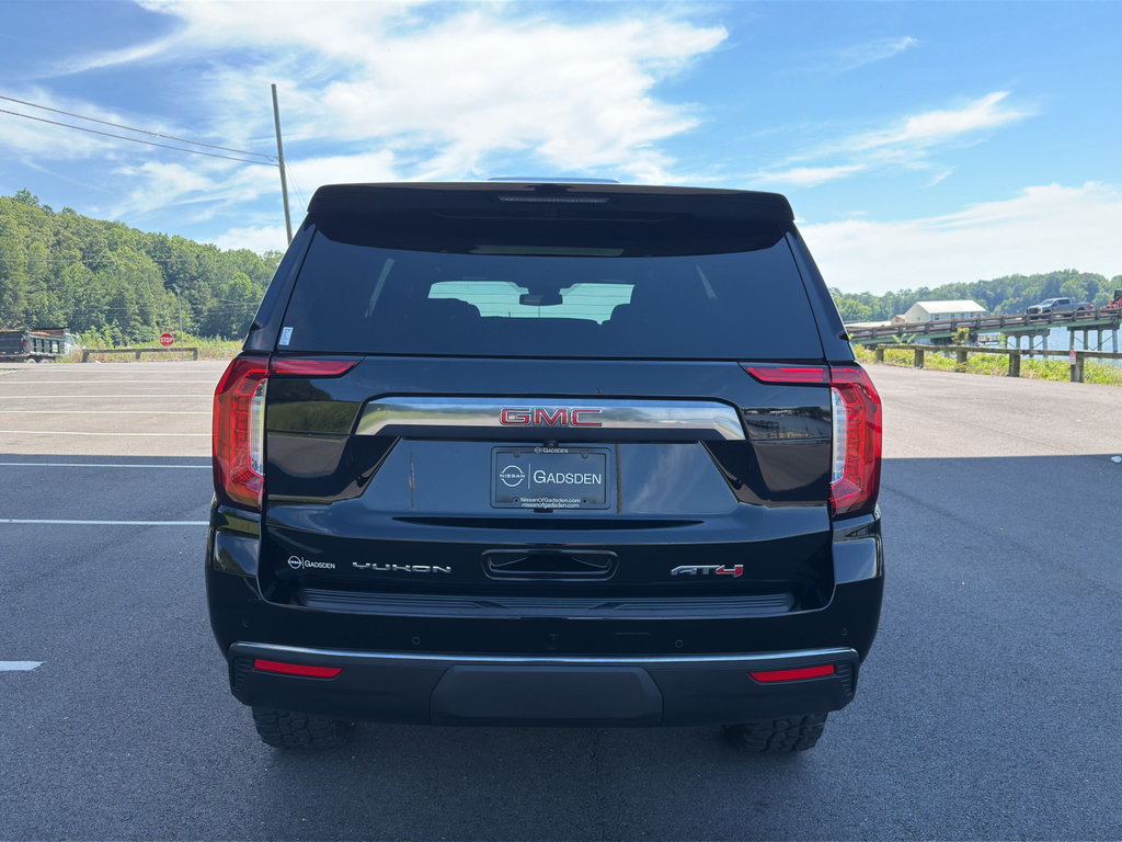 Used 2024 GMC Yukon AT4 w/ Technology Package AWD/4WD image 4