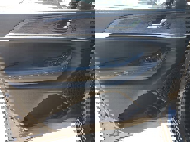 Certified 2024 Jeep Grand Cherokee Limited image 23