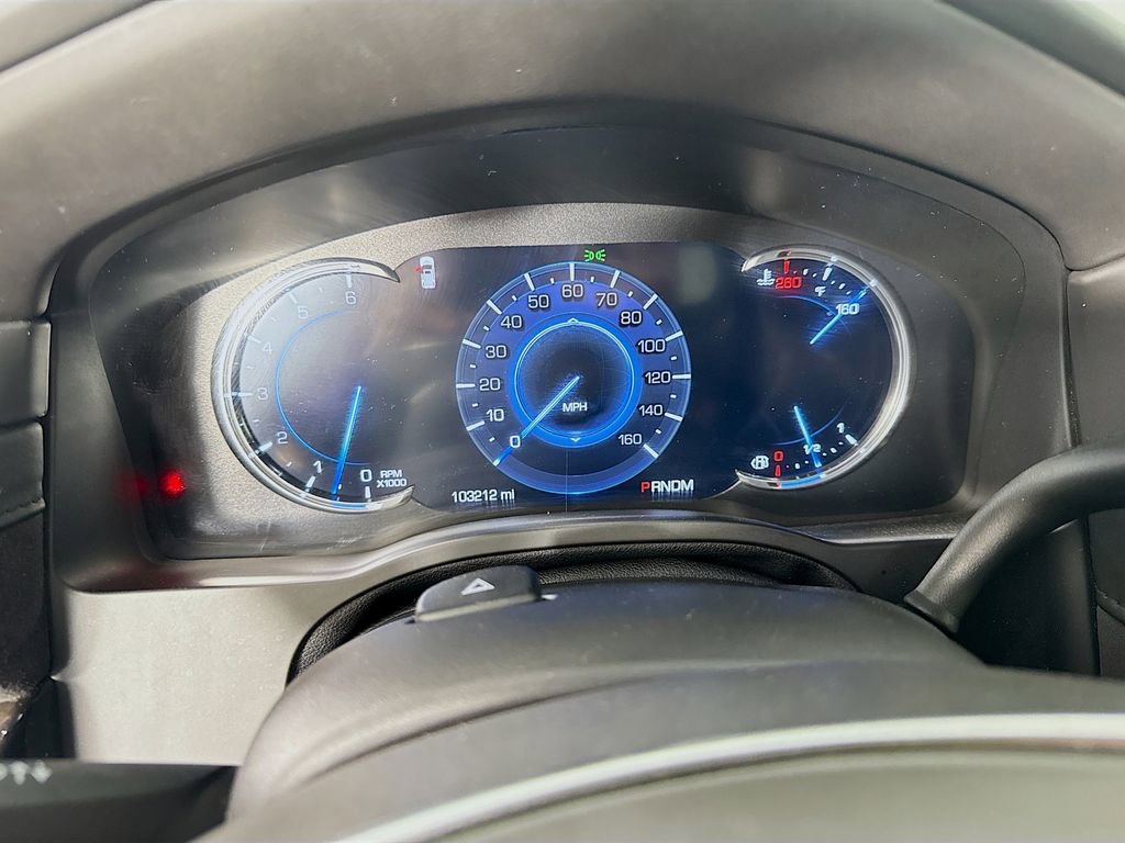 Used 2016 Cadillac Escalade Platinum image 12